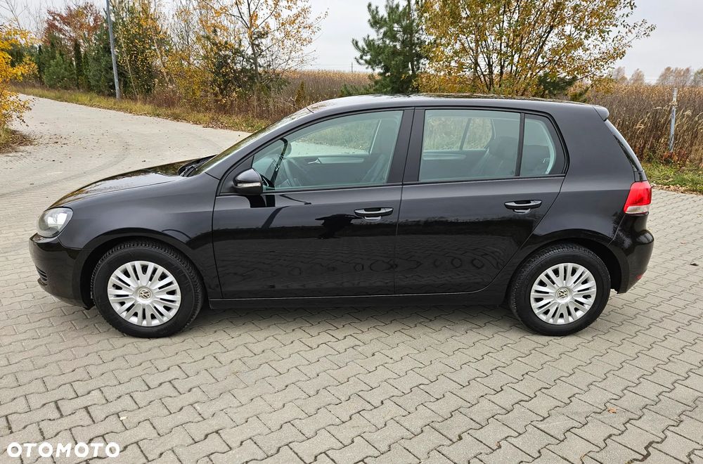 Volkswagen Golf VI 1.6 Comfortline - 12