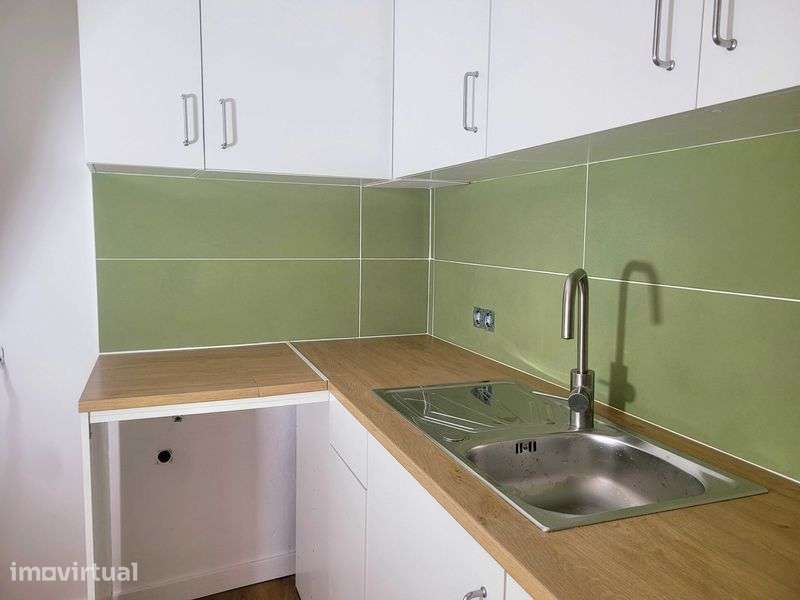 Moradia T3 Renovada | Lobelhe do Mato - Grande imagem: 4/12