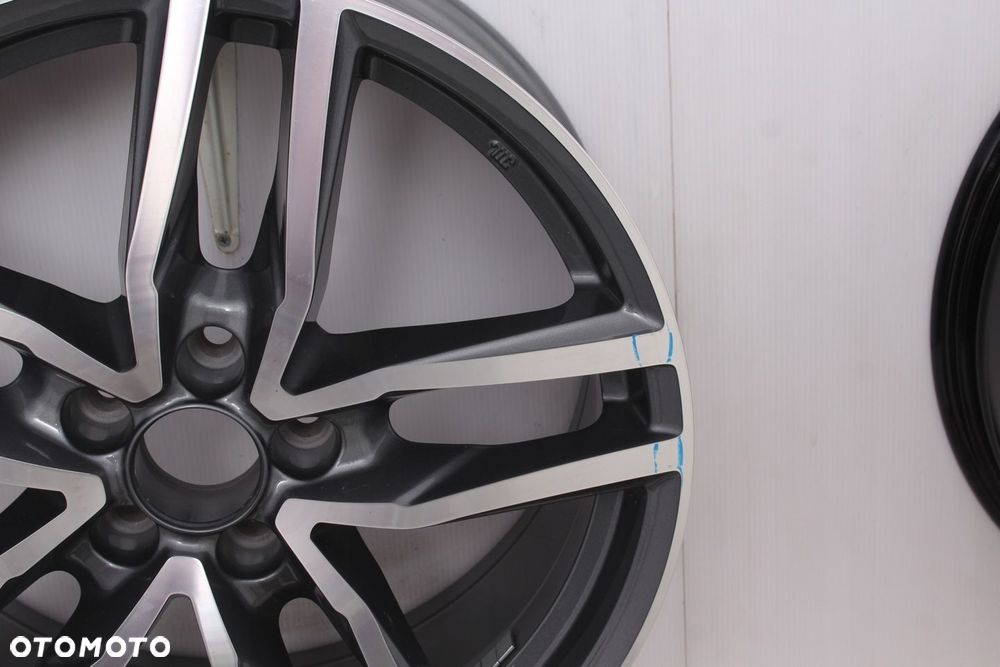 FELGA ALUMINIOWA KBA 51867 ALUTEC 5X108 18 ET45 - 2