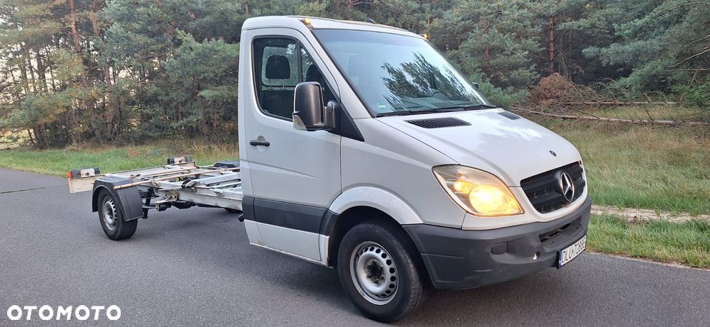 Mercedes-Benz Sprinter - 5