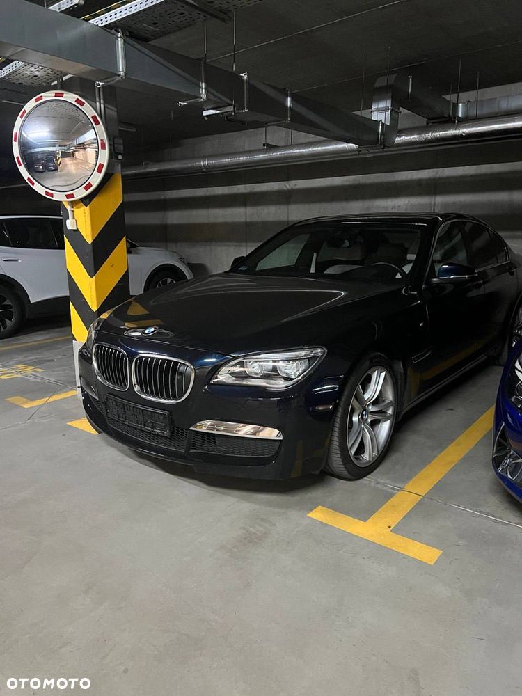 BMW Seria 7 740d xDrive - 8