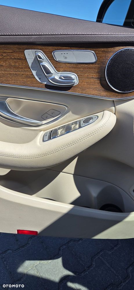 Mercedes-Benz Klasa C 300 e 9G-TRONIC Avantgarde - 19