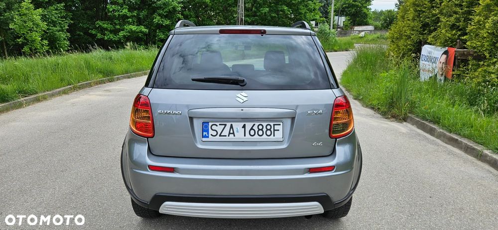 Suzuki SX4 - 4