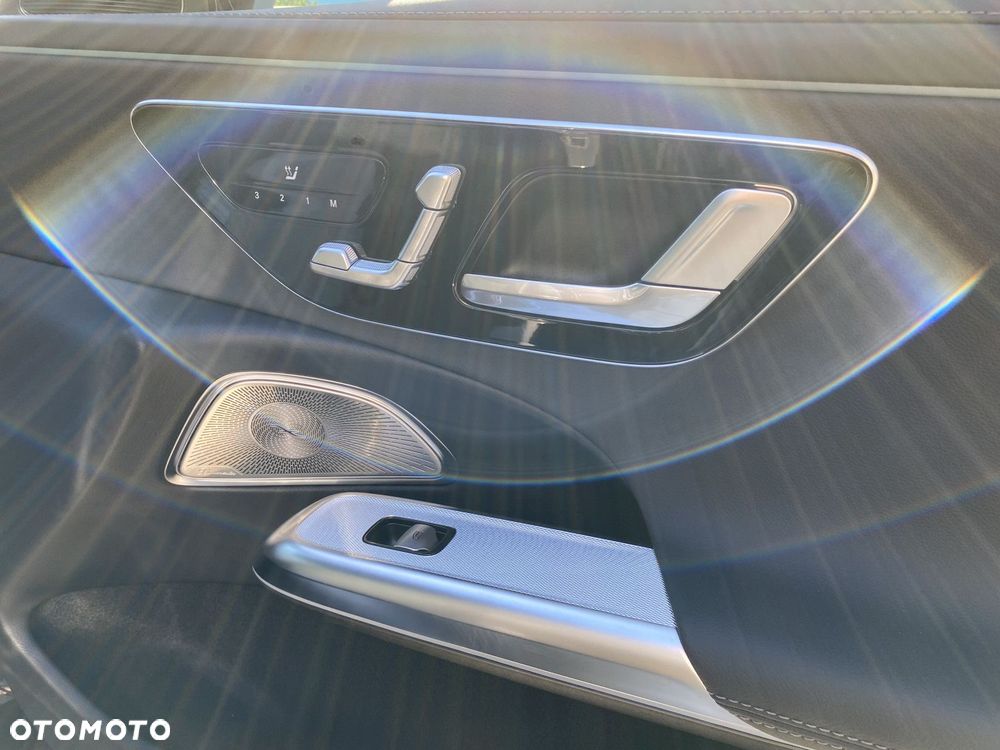 Mercedes-Benz Klasa E - 18