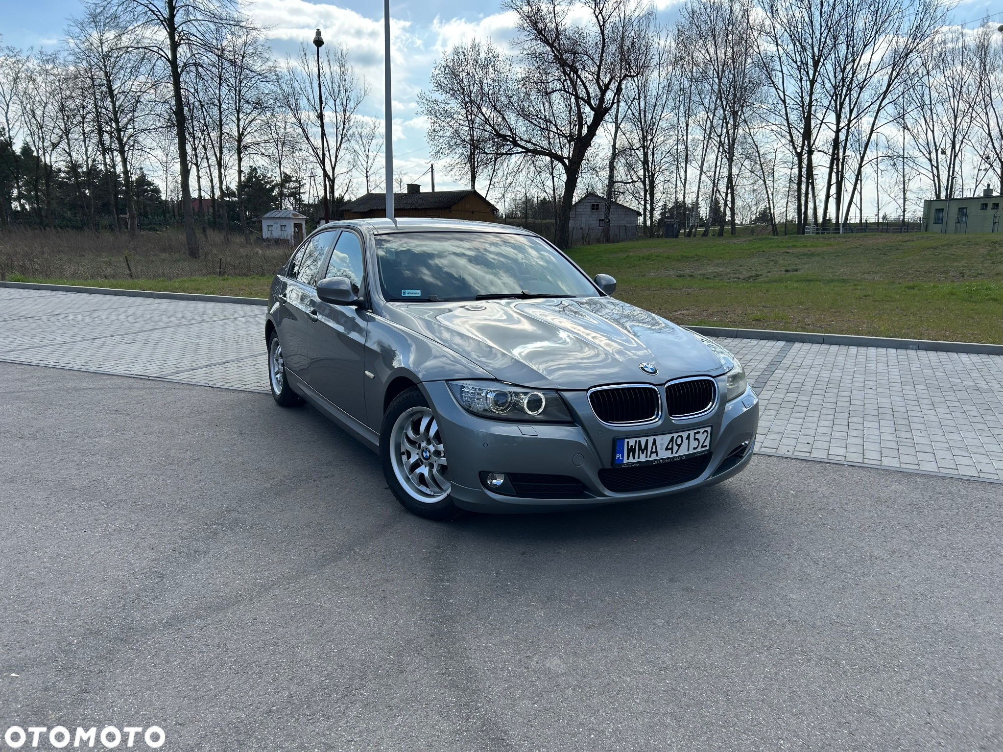 BMW Seria 3 320i - 12