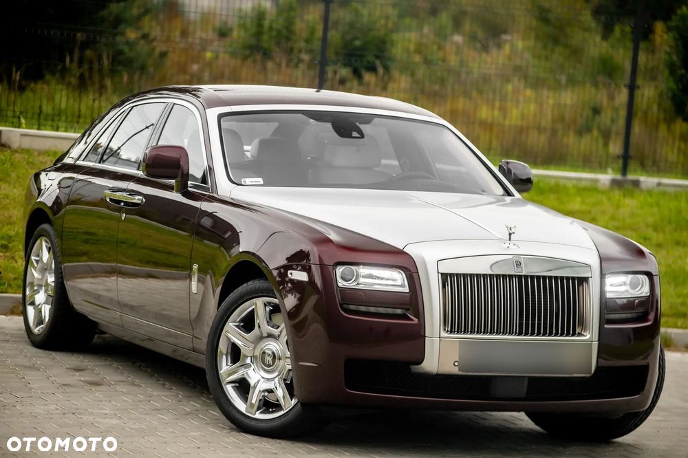 Rolls-Royce Ghost - 1