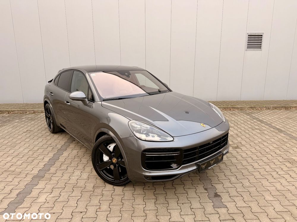 Porsche Cayenne - 4