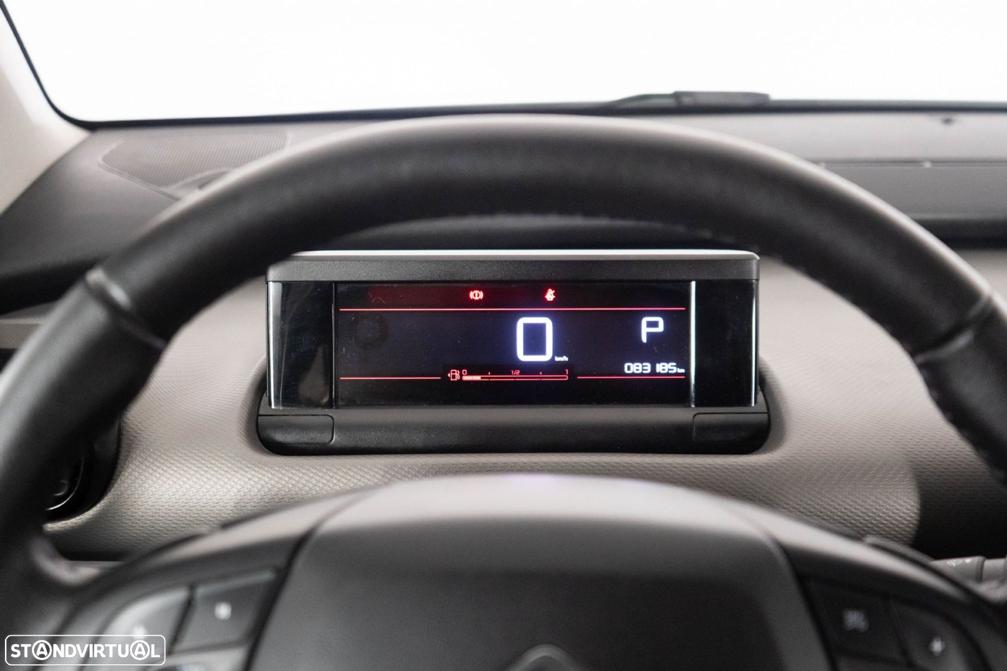 Citroën C4 Cactus 1.2 PureTech Feel Business EAT6 - 24