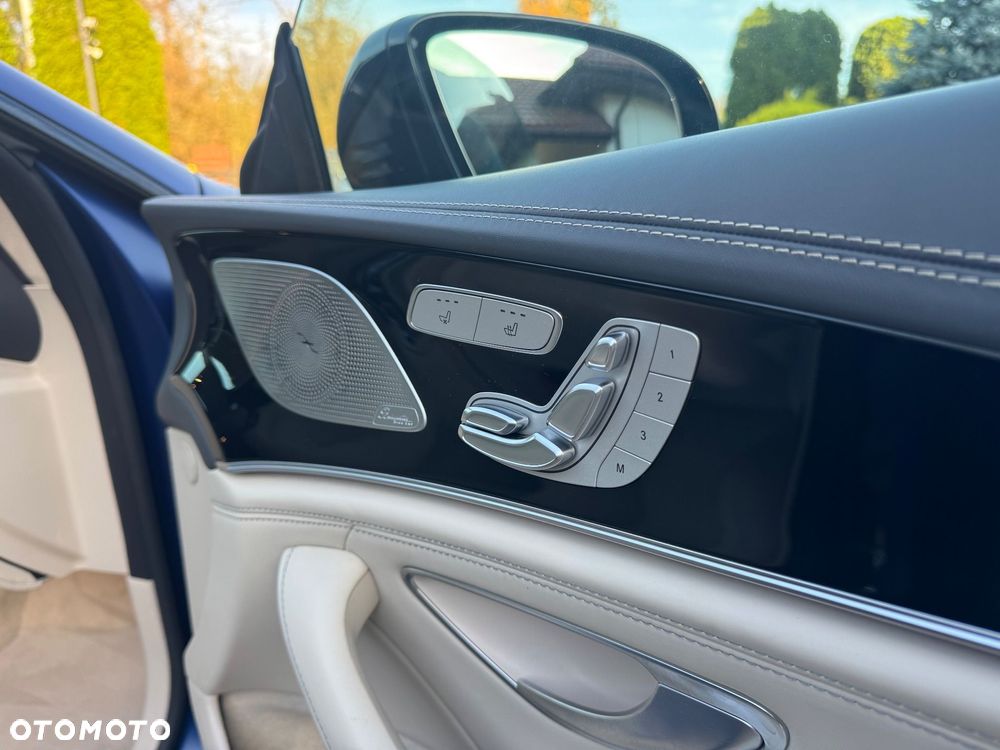 Mercedes-Benz AMG GT 63 S 4Matic+ Speedshift MCT 9G - 22