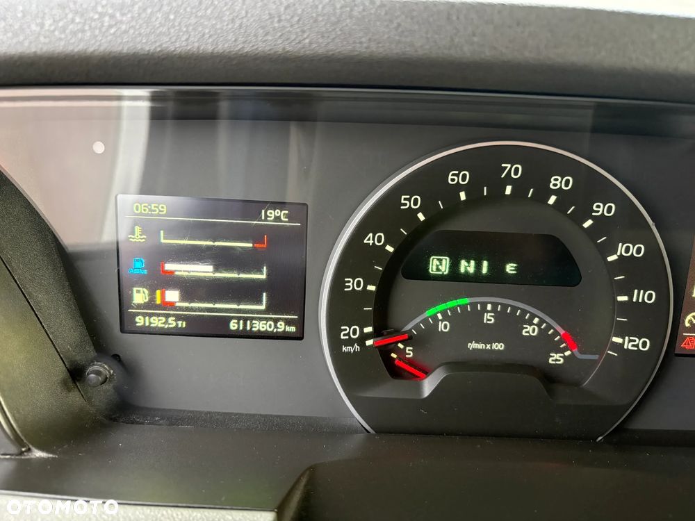 Volvo FH460 I-SAVE - 15