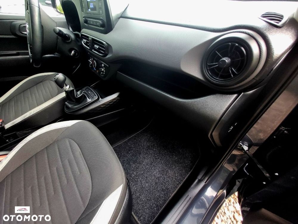Hyundai i10 - 18