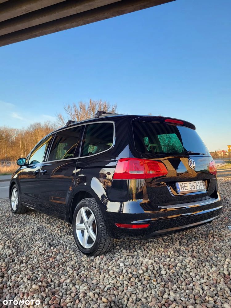 Volkswagen Sharan 2.0 TDI Highline DSG - 2