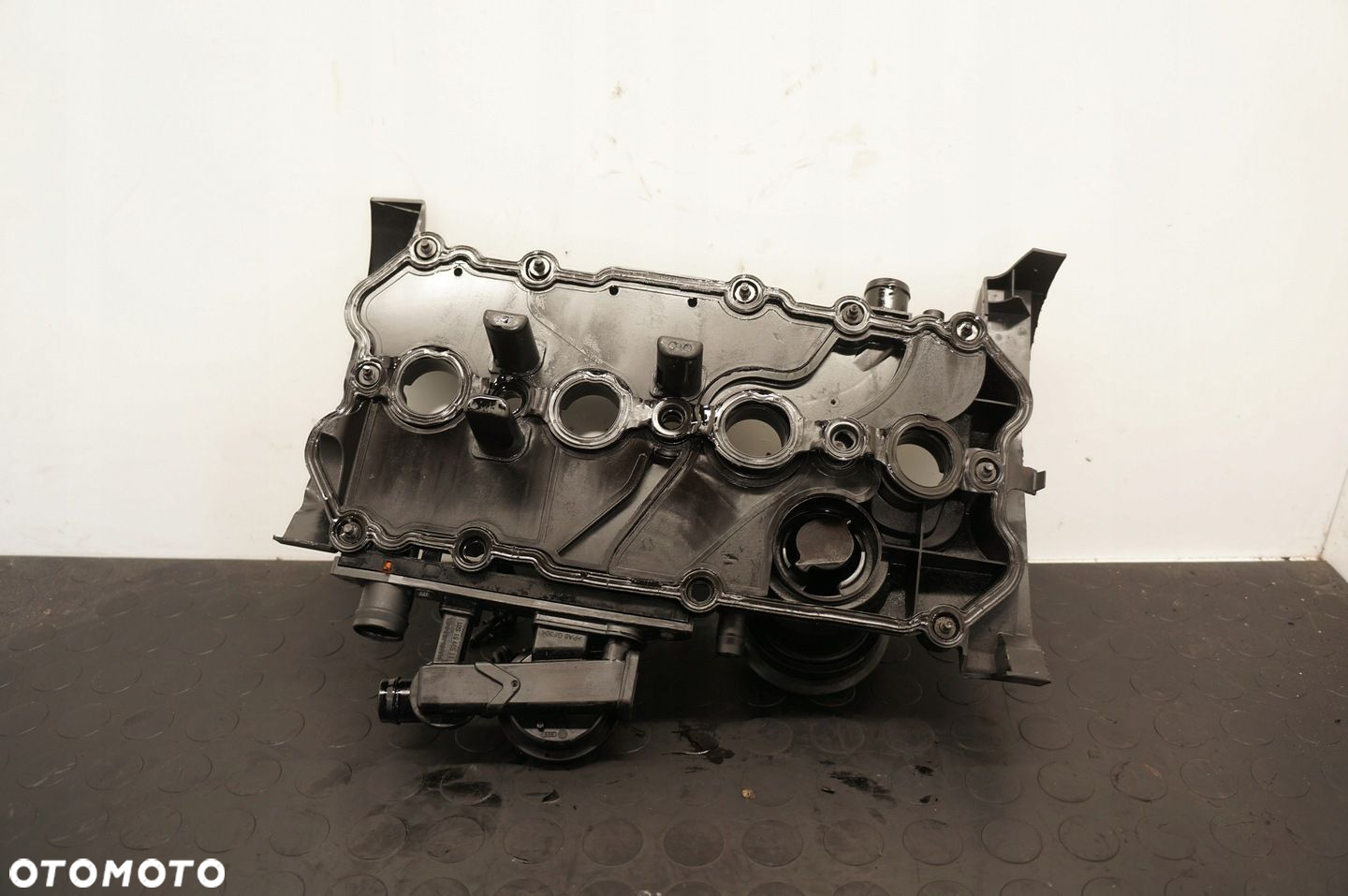 POKRYWA ZAWORÓW AUDI A4 B7 A6 C6 2,0TFSI 06F129101R - 5