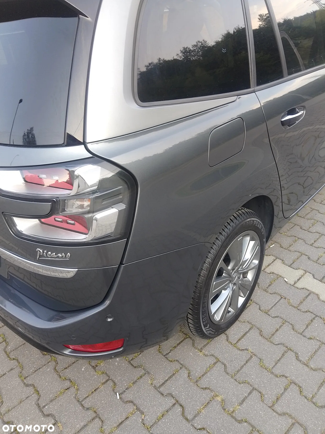 Citroën C4 Picasso e-HDi 115 Exclusive - 17