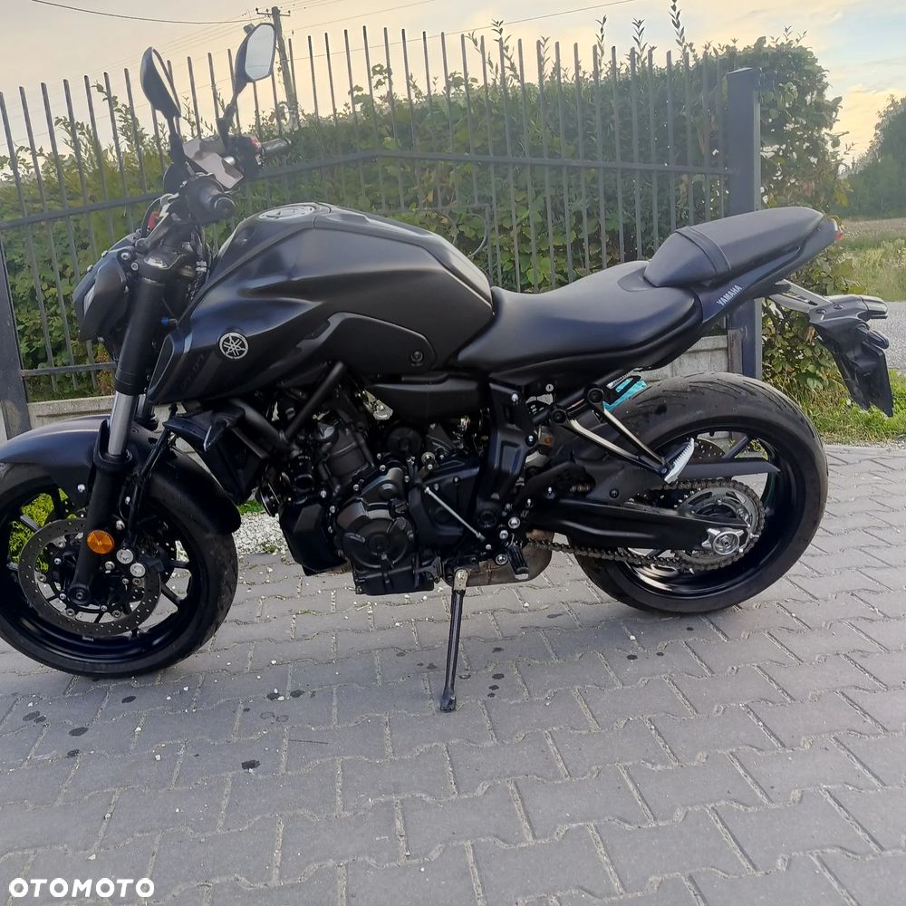 Yamaha MT - 10