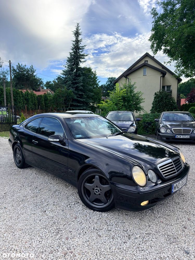 Mercedes-Benz CLK - 5