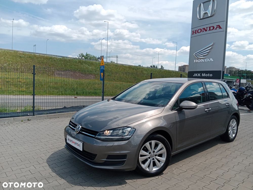 Volkswagen Golf 1.4 TSI BMT Comfortline - 11