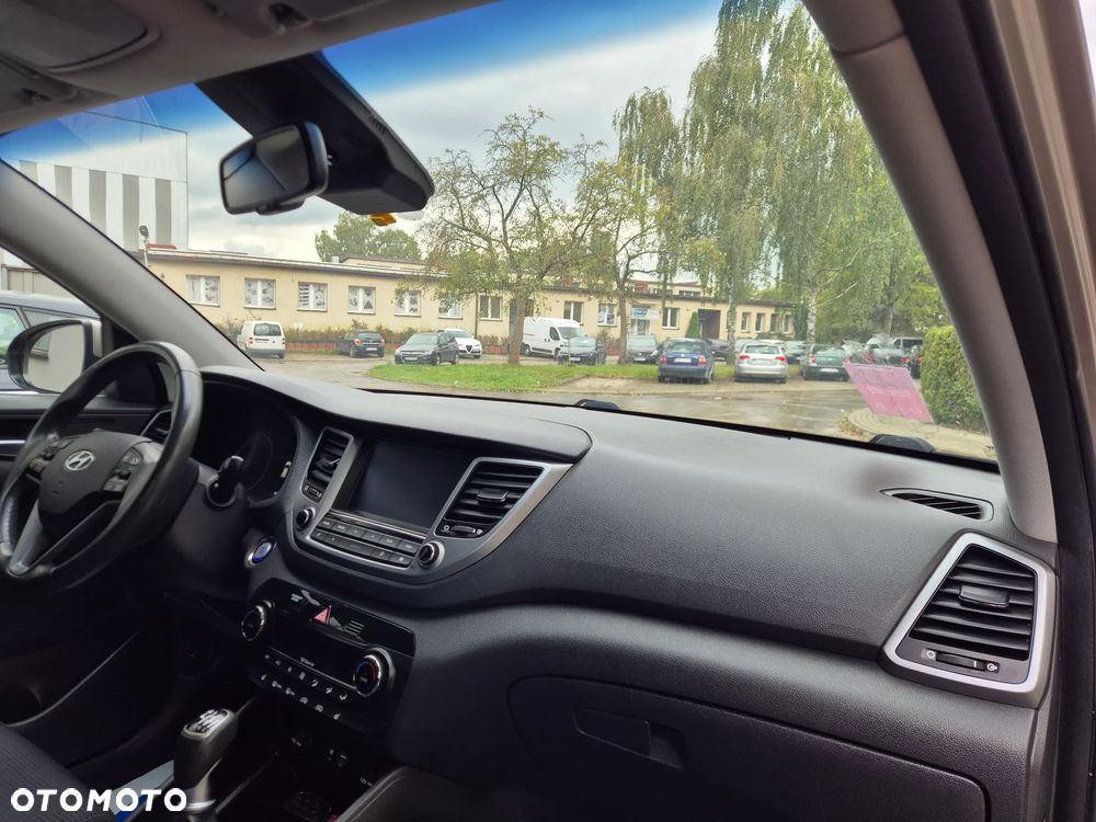 Hyundai Tucson blue 1.7 CRDi 2WD Advantage - 13