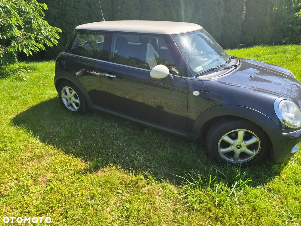 MINI ONE Standard - 7
