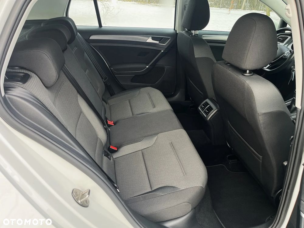 Volkswagen Golf 1.4 TSI BlueMotion Technology Lounge - 20