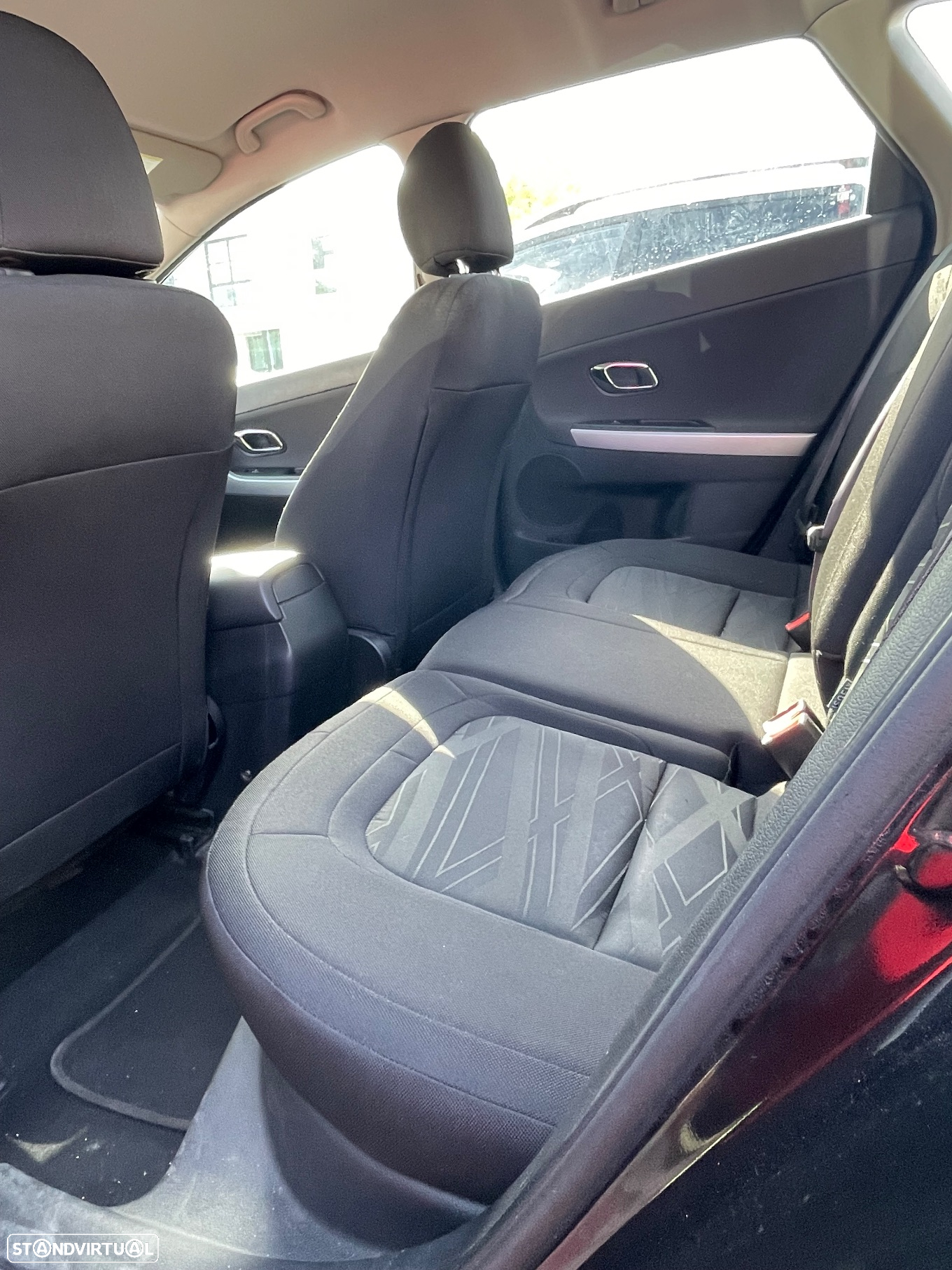 Kia Ceed SW 1.4 CRDi ECO - 6