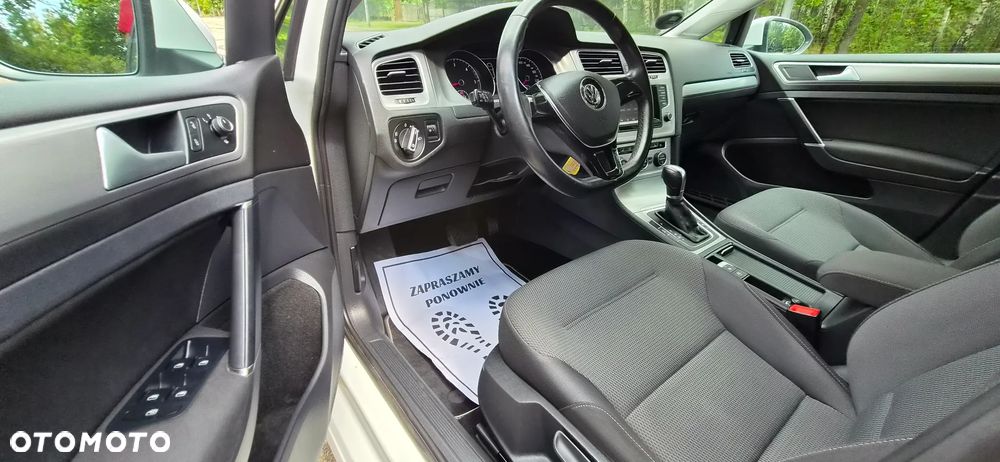 Volkswagen Golf 1.6 TDI Trendline DSG - 19