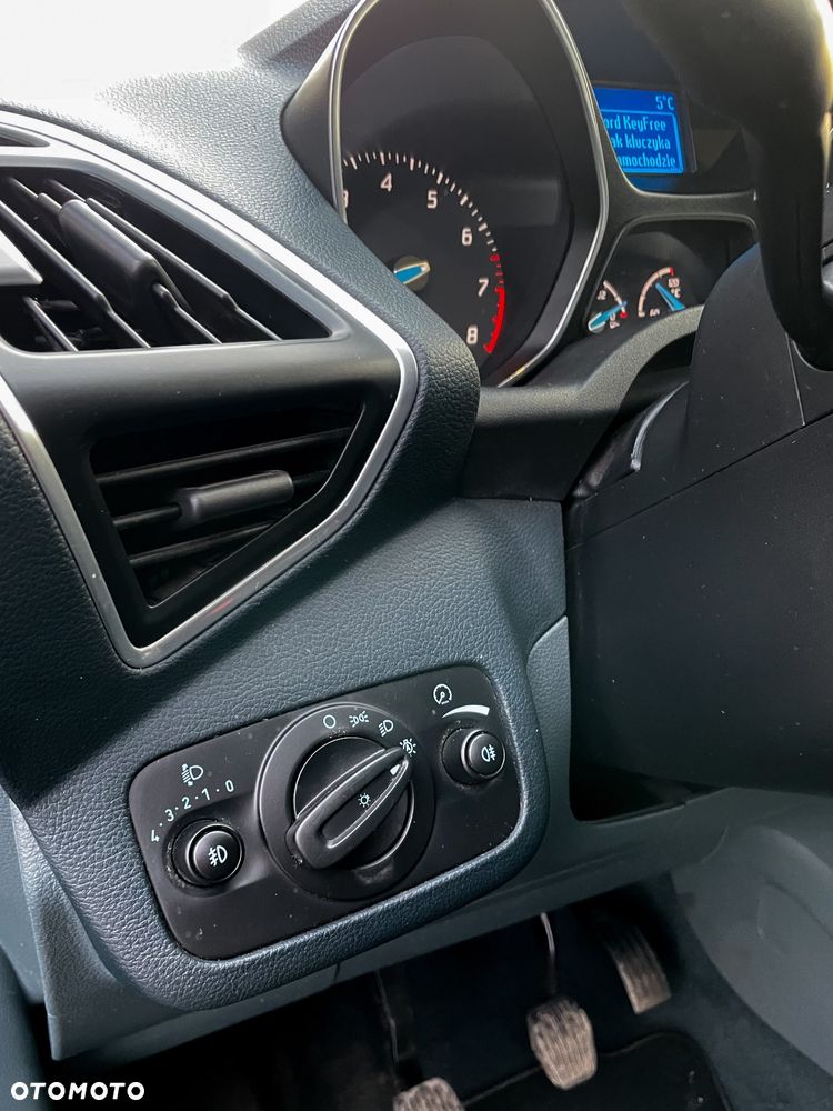 Ford C-MAX 1.6 EcoBoost Start-Stop-System SYNC Edition - 26