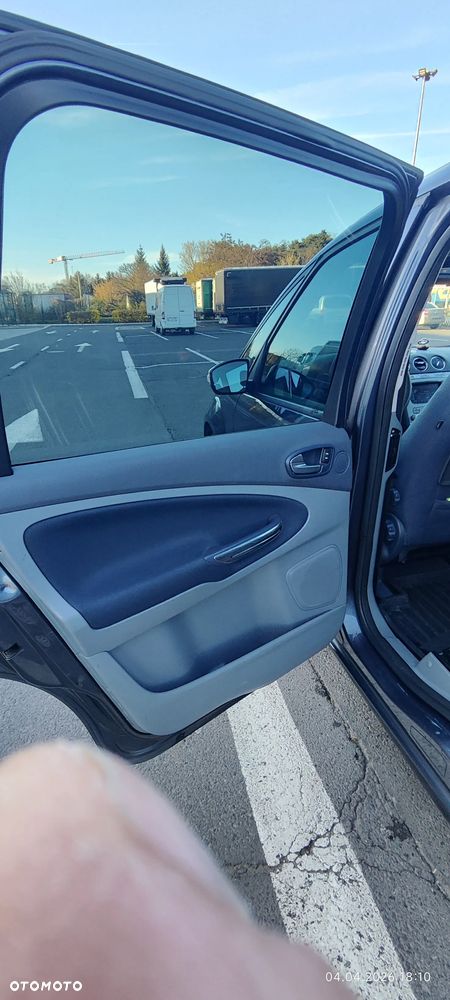 Ford Galaxy 2.0 TDCi Titanium - 18