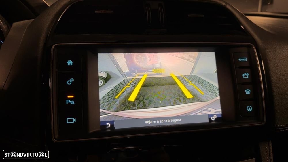 Jaguar F-Pace 2.0 i4D R-Sport AWD Aut. - 16