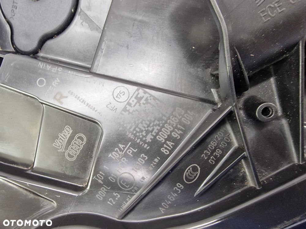 AUDI Q2 81A 16- PRAWA ZWYKŁA LAMPA PRZEDNIA PRZÓD , NR 81A941004 , NR AUKCJI LA583 - 10