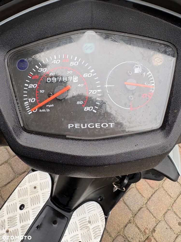 Peugeot Kisbee - 8