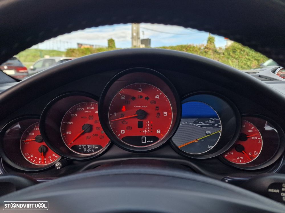 Porsche Panamera Platinum Edition - 31