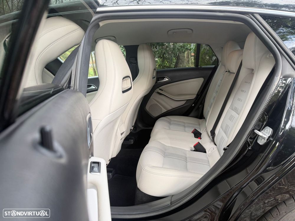 Mercedes-Benz CLA 180 d Shooting Brake Urban - 31