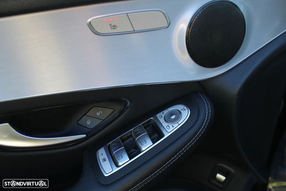 Mercedes-Benz GLC 300 de 4Matic 9G-TRONIC AMG Line - 11