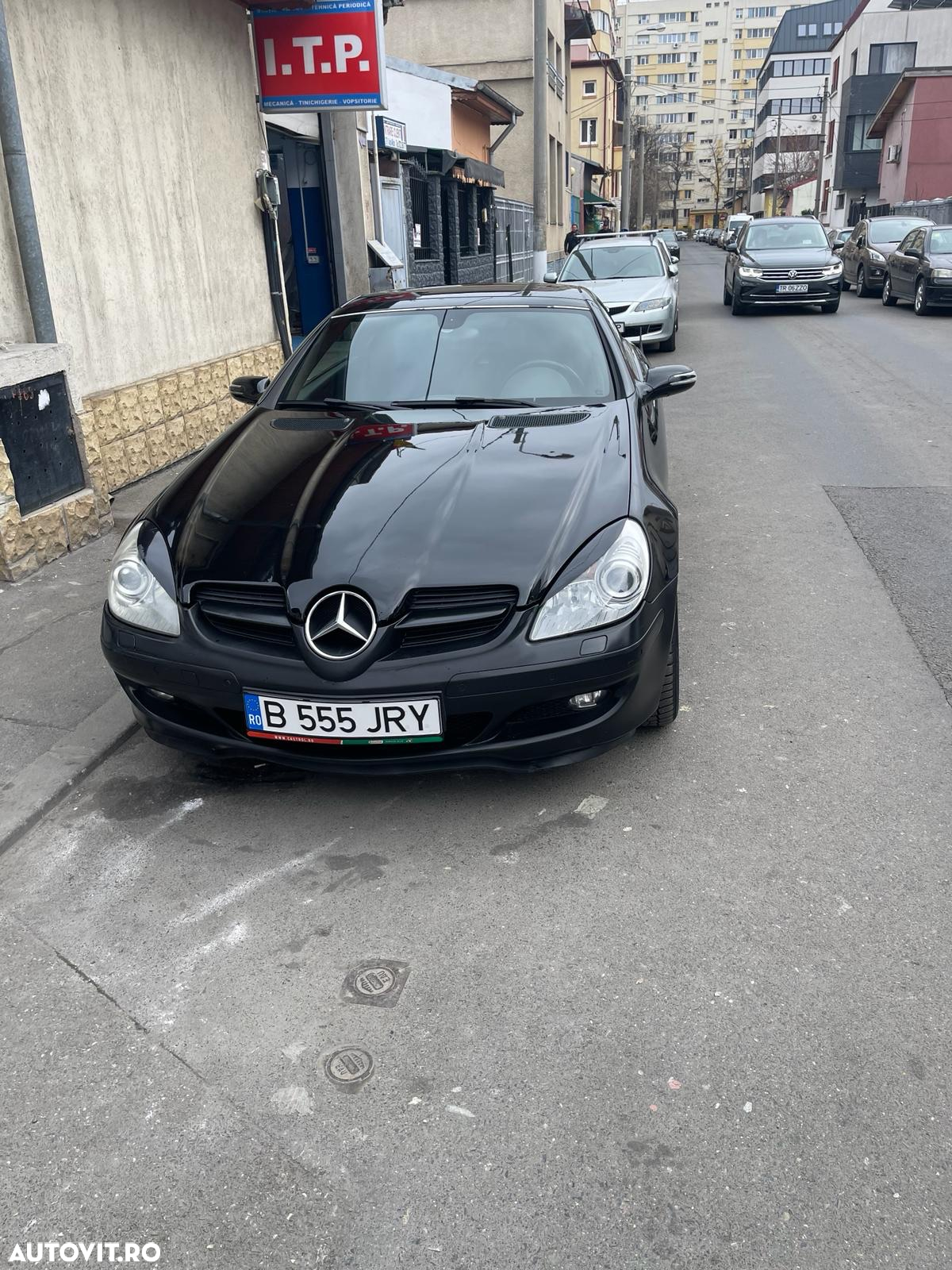 Mercedes-Benz SLK - 10
