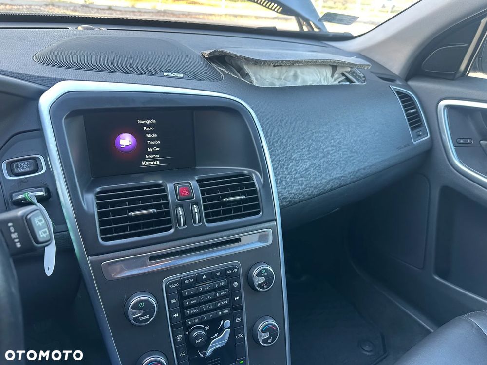 Volvo XC 60 - 13