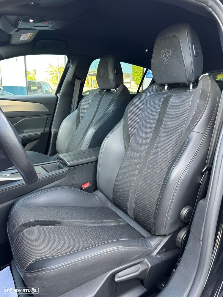 Peugeot 308 1.6 Hybrid GT Pack e-EAT8 - 17