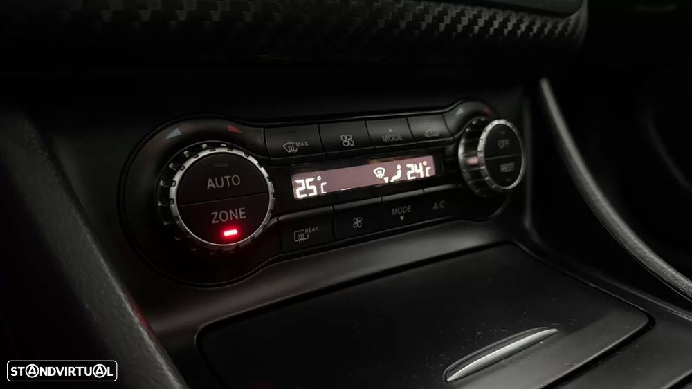 Mercedes-Benz A 180 CDI (BlueEFFICIENCY) 7G-DCT AMG Sport - 30