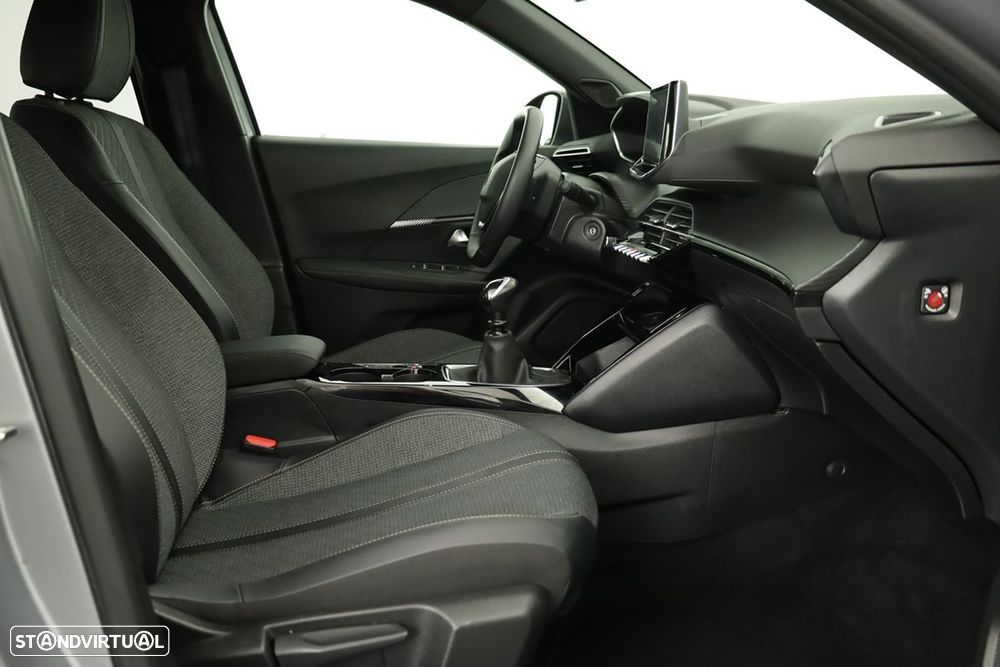 Peugeot 2008 1.2 PureTech Allure - 21