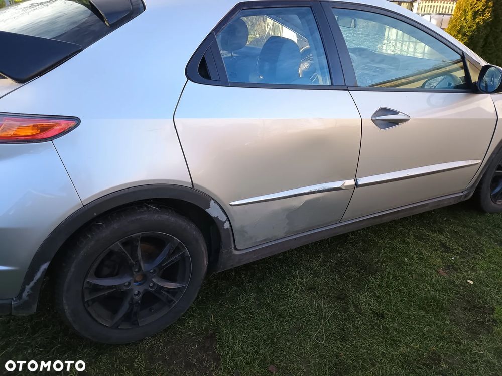 Honda Civic 2.2i-CTDi Comfort - 1