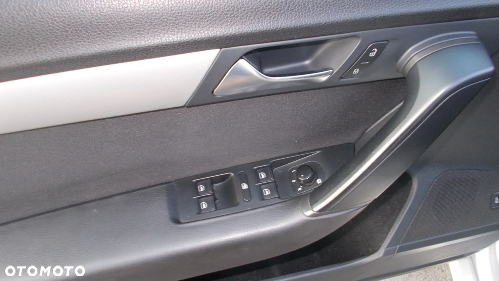 Volkswagen Passat Variant 1.4 TSI BlueMotion Technology Comfortline - 11