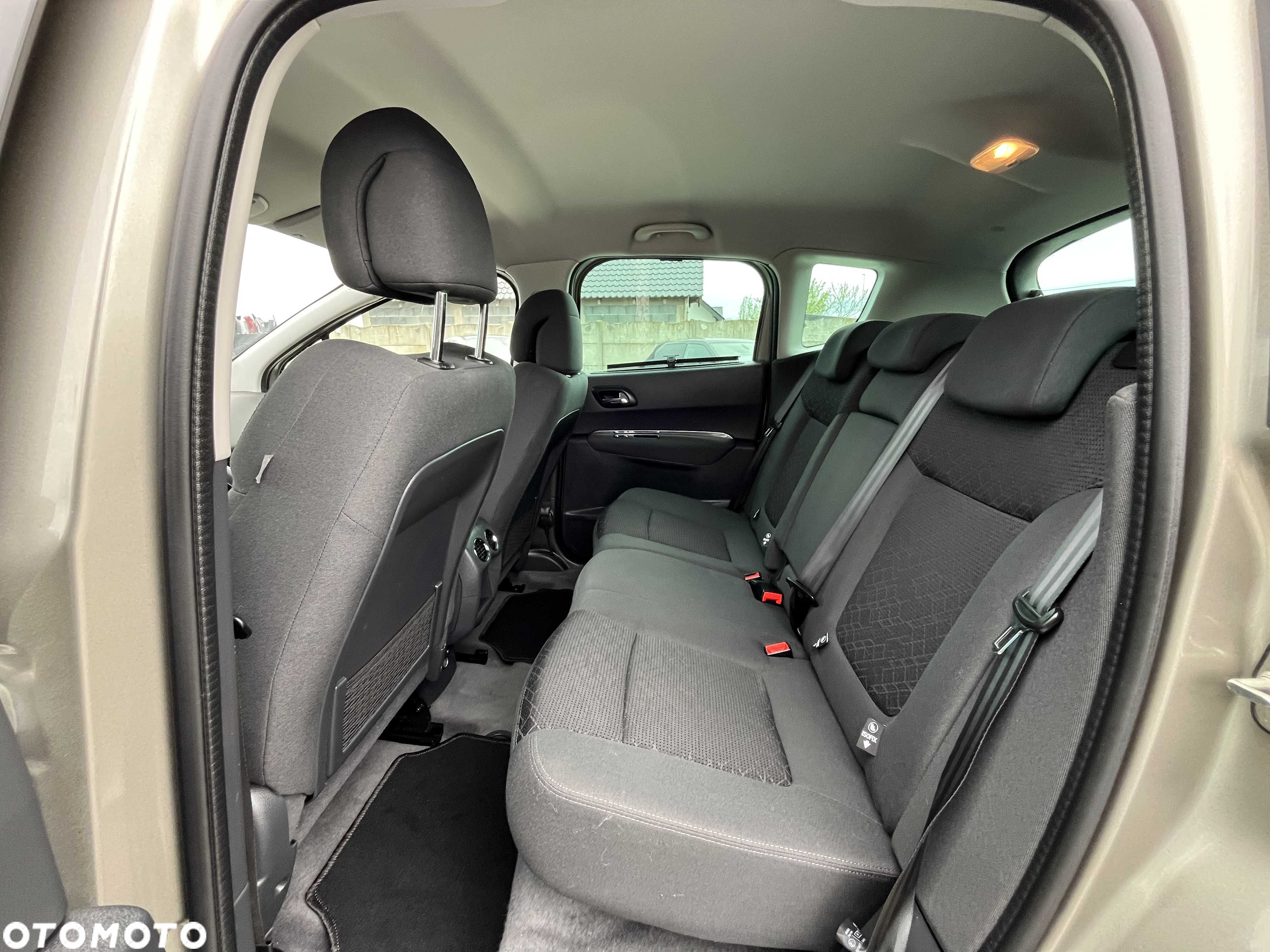 Peugeot 3008 1.6 BlueHDi Active S&S EAT6 - 21
