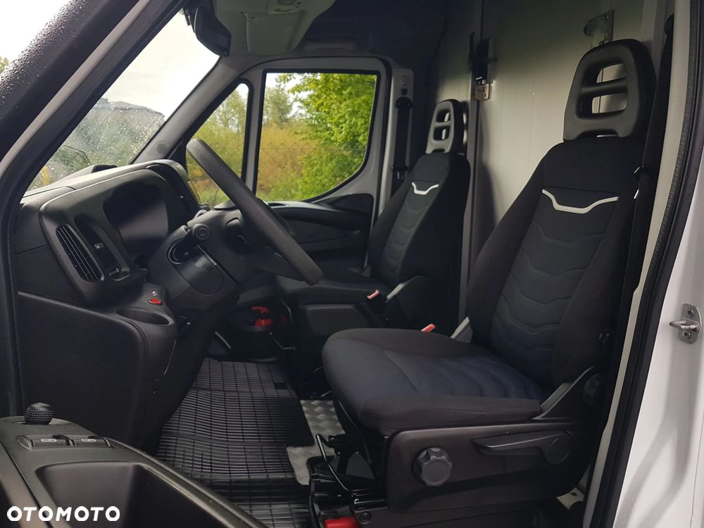 Iveco DAILY KONTENER NISKOPODŁOGOWY 4,43x2,23x2,42 SKLEP BAR FOODTRUCK KAMPER KLIMA - 7