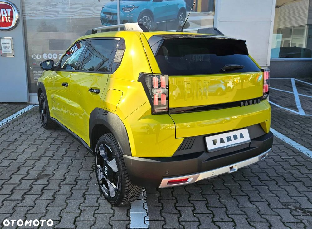 Fiat Grande Panda 1.2 mHEV La Prima eDCT - 4