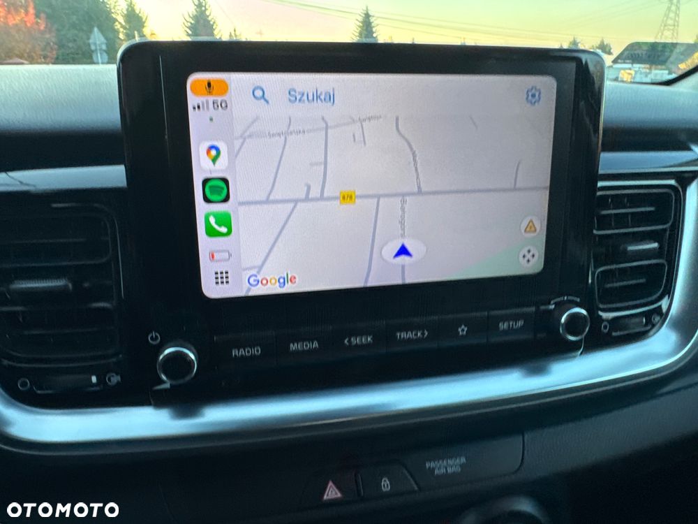 Kia Stonic 1.2 L Business Line - 21