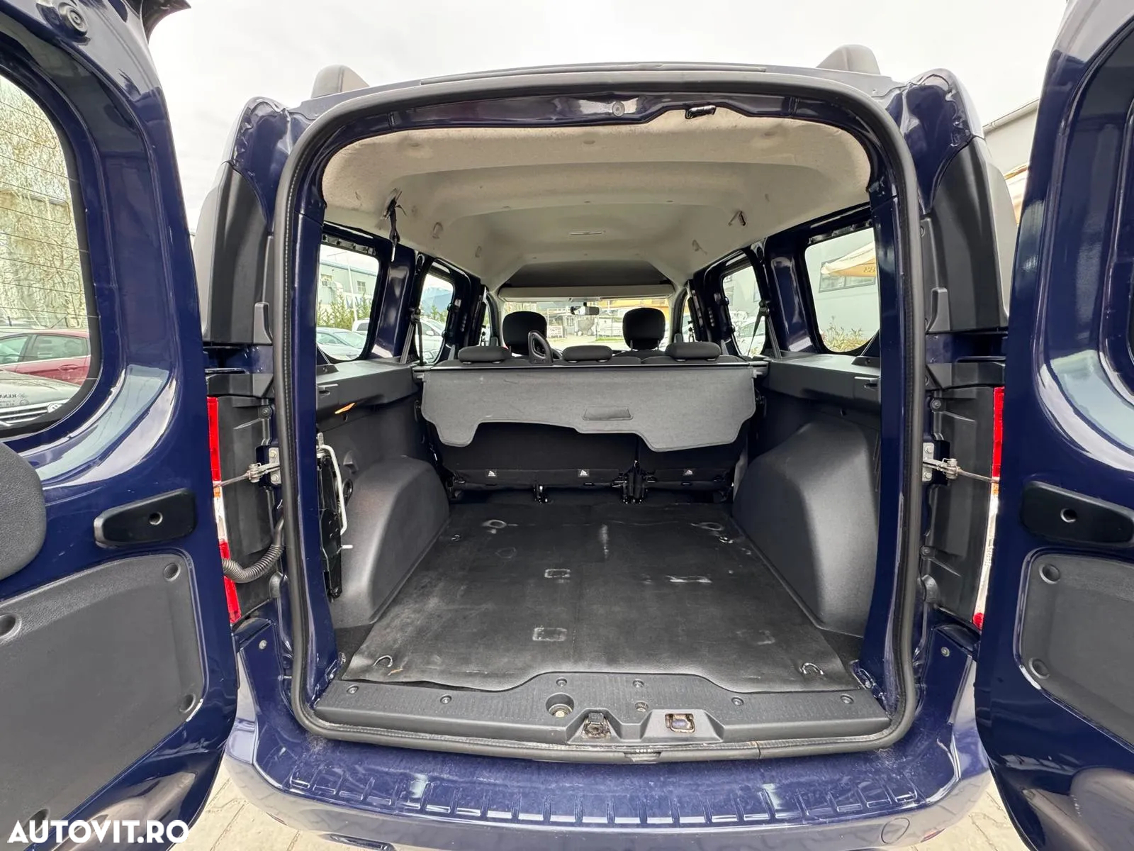 Dacia Dokker 1.6 SCe Ambiance - 9