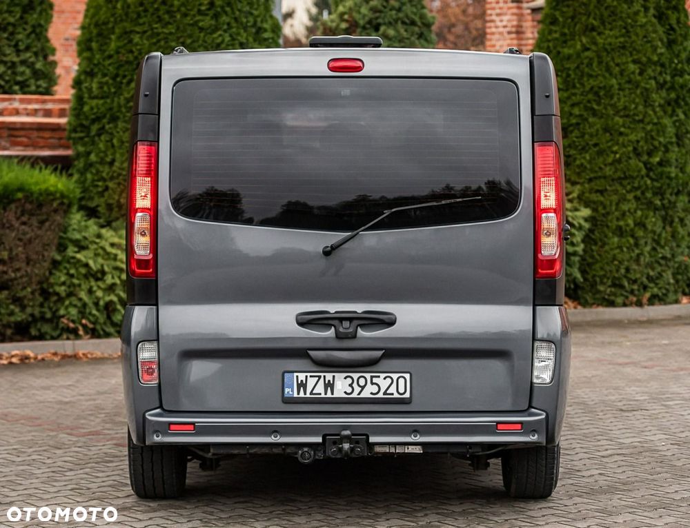 Renault Trafic - 13