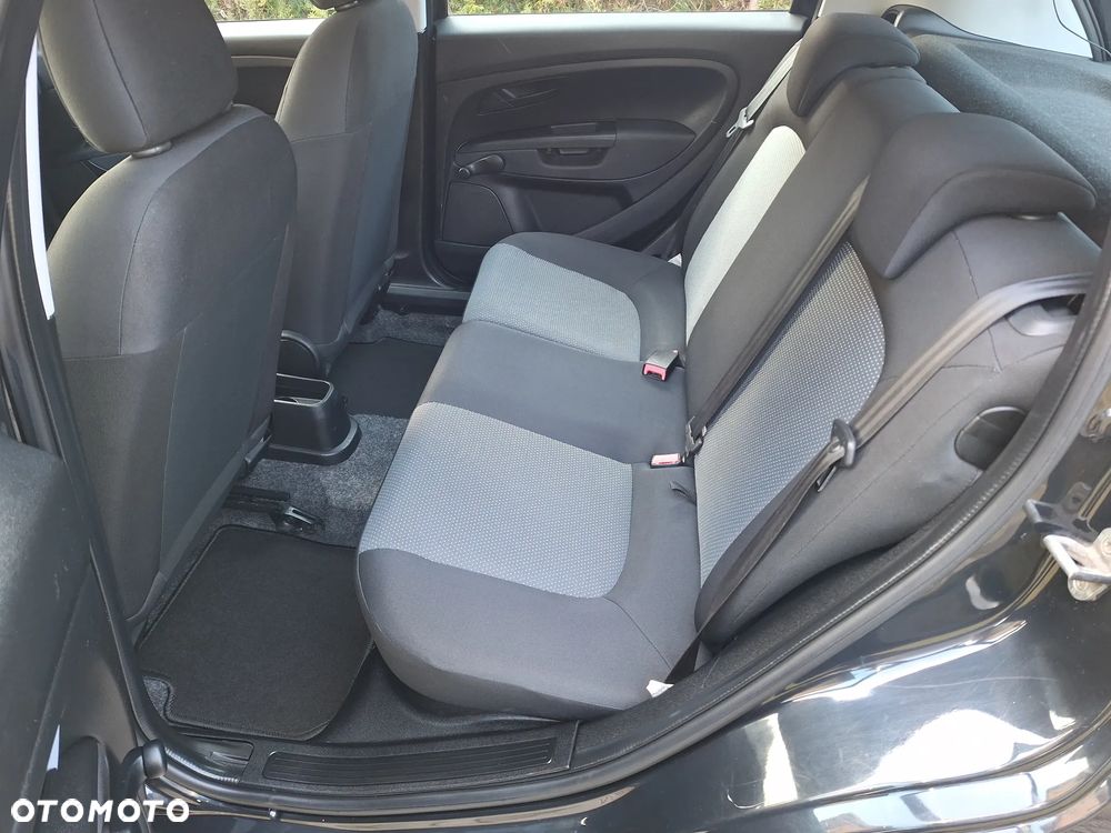 Fiat Punto Evo 1.2 8V Street - 11
