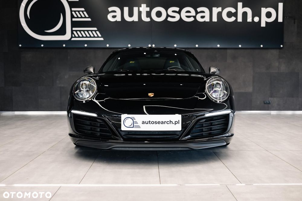 Porsche 911 Carrera T PDK - 3