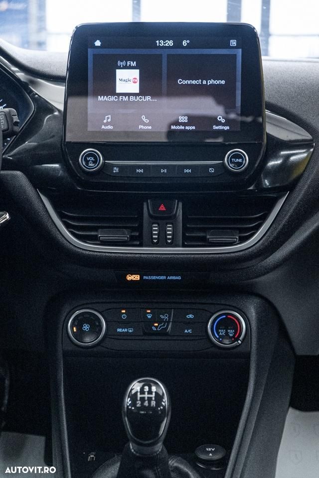 Ford Fiesta 1.1 Trend Connected - 5